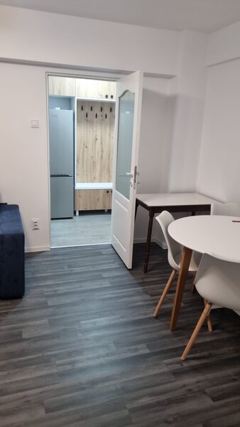 Kogalniceanu, Vasile Parvan