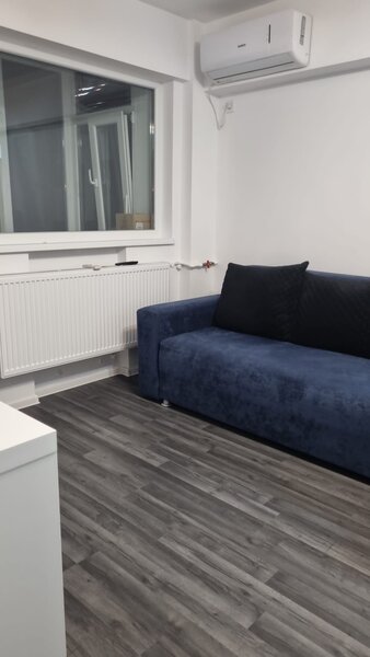 Kogalniceanu, Vasile Parvan