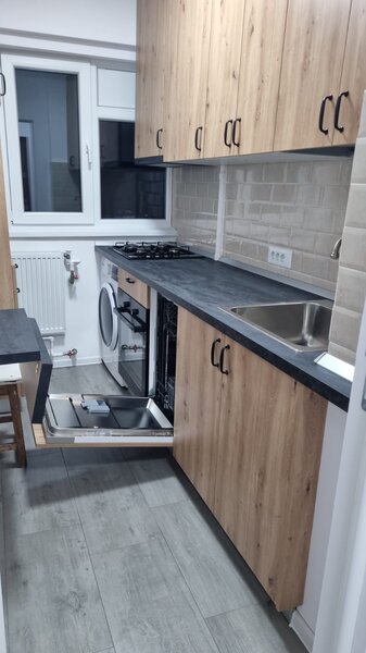 Kogalniceanu, Vasile Parvan